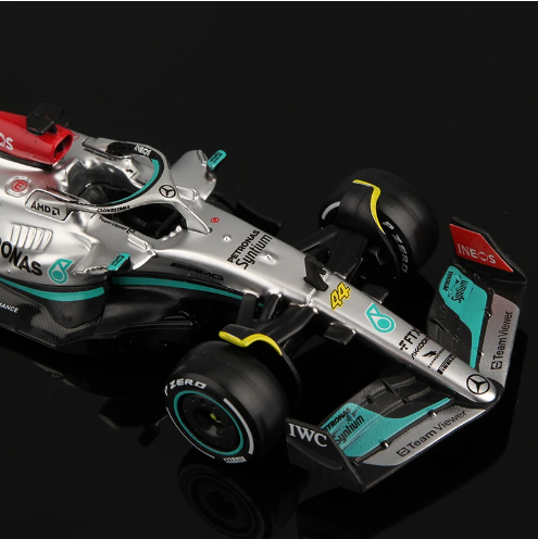 Miniatura Formula 1 - Mercedes-Benz