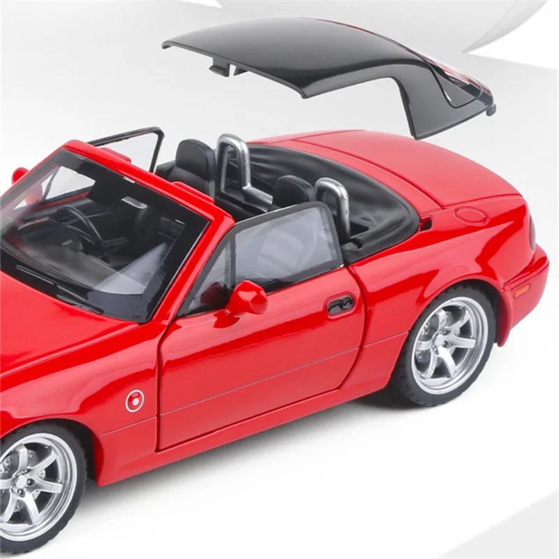 Miniatura de Carro Conversível MX-5 Esportivo em Miniatura - Escala 1:32